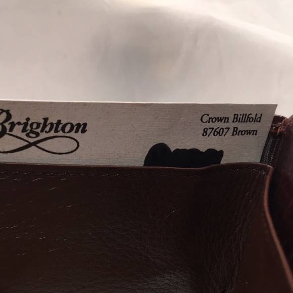 Brighton Crown billfold - Picture 5 of 5